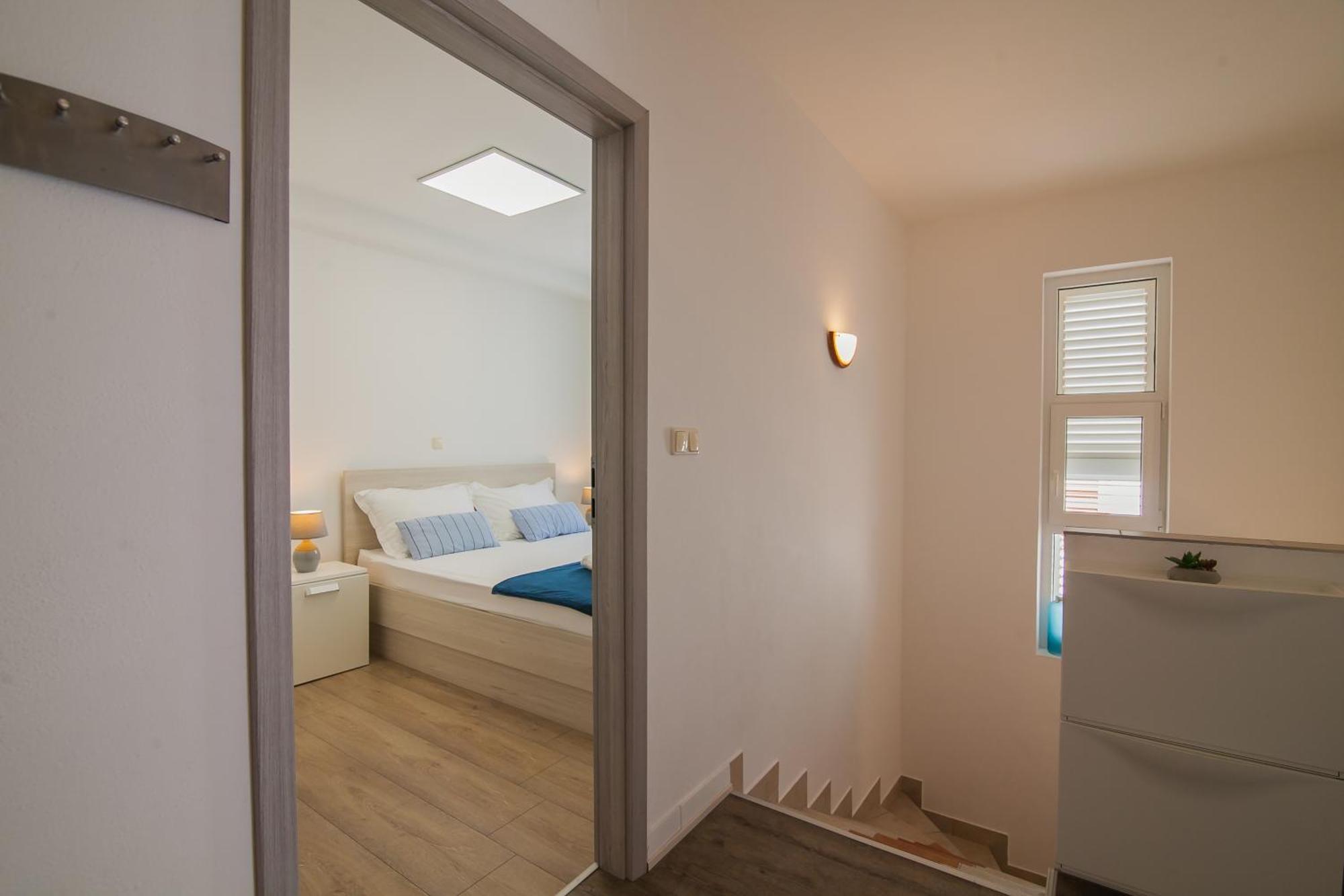 Helvetia Sunny Apartments Bol Zewnętrze zdjęcie