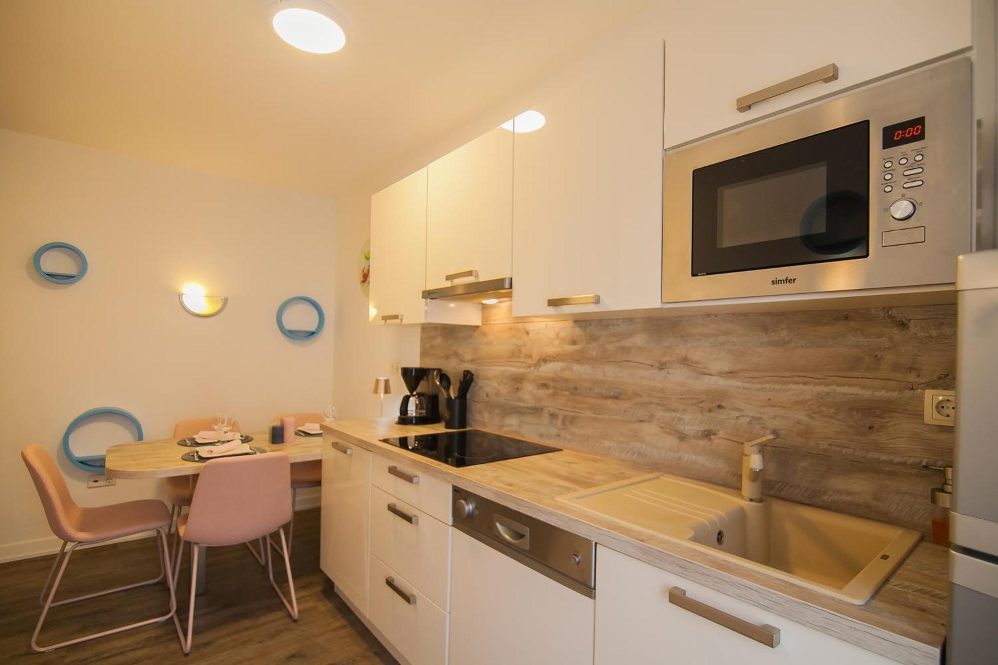 Helvetia Sunny Apartments Bol Zewnętrze zdjęcie
