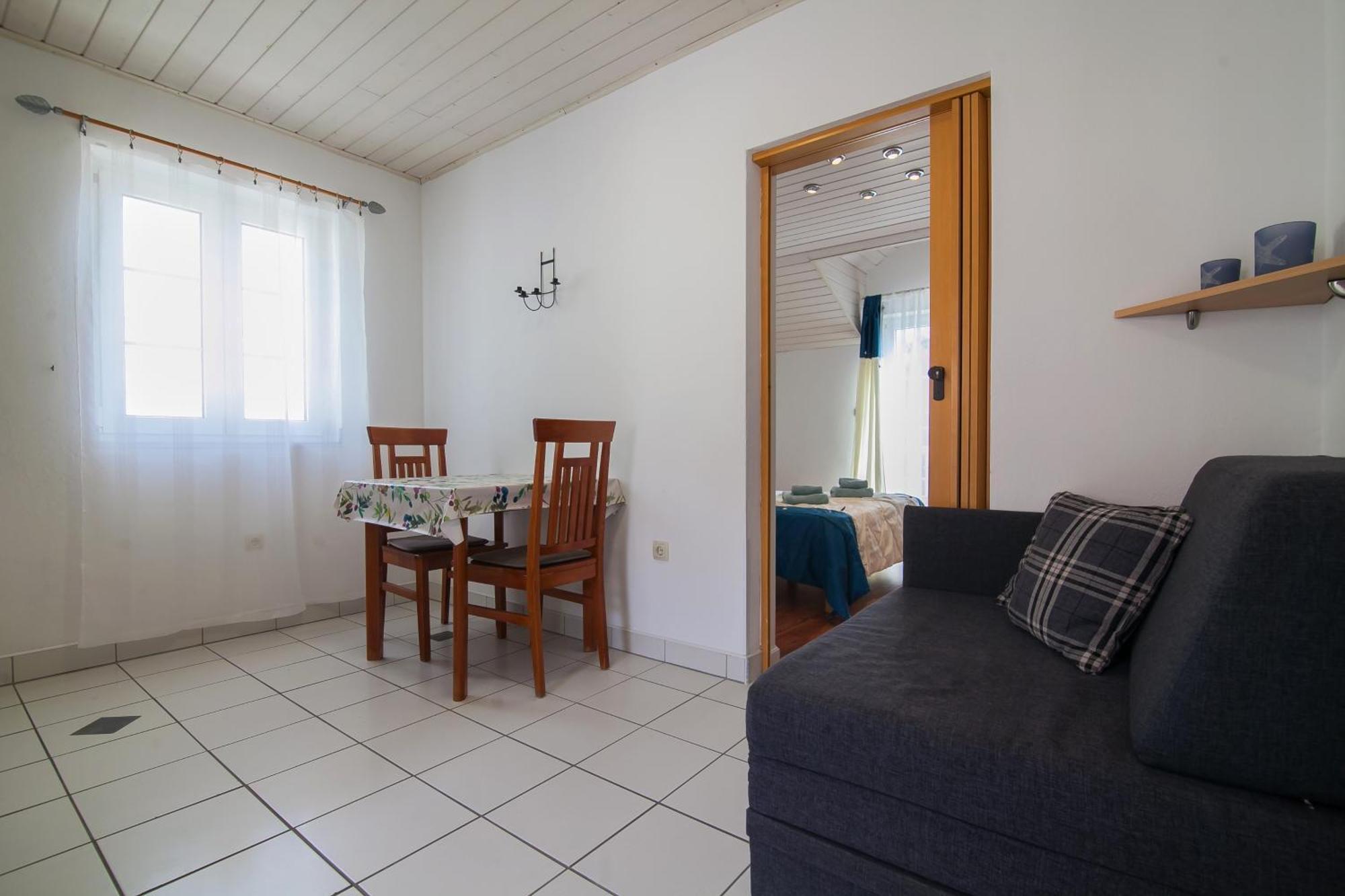 Helvetia Sunny Apartments Bol Zewnętrze zdjęcie